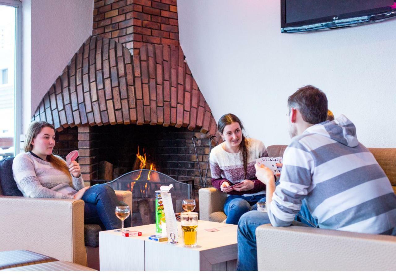 Hotel La Brunerie Лес дьо Алпс Екстериор снимка