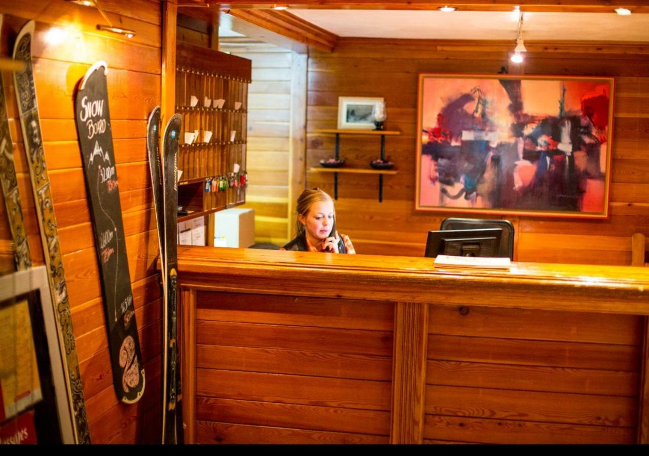 Hotel La Brunerie Лес дьо Алпс Екстериор снимка